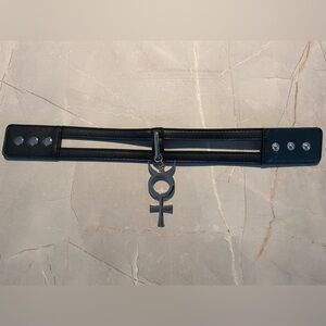 Killstar Black and Silver Mercury Sign Choker